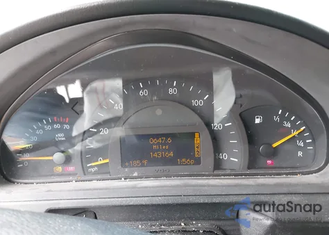 2002 Mercedes-Benz G 500 z USA, uszkodzony, nr VIN WDCYR49E42X132522